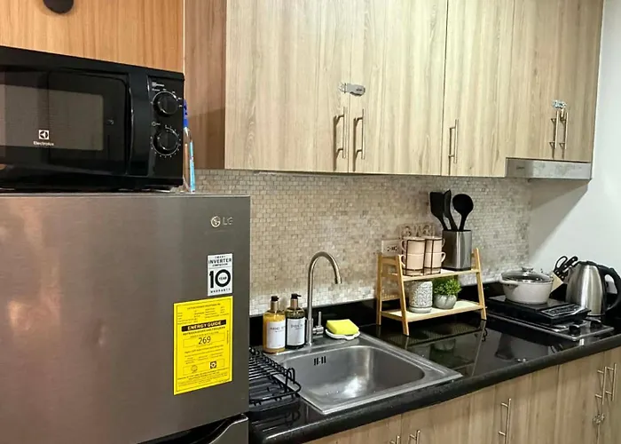 Twin Bed 1br W Balcony With Wifi Netflix At Shore2 T1 Near Moa And Naia Airport * Manila