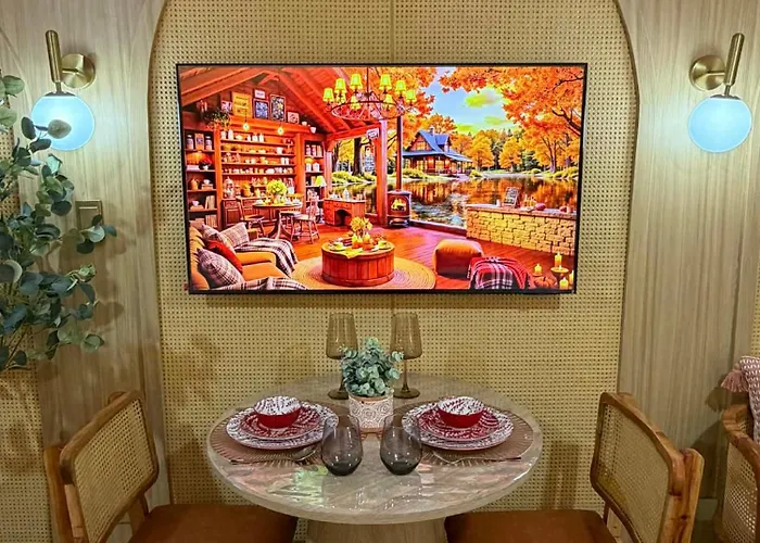 Twin Bed 1br W Balcony With Wifi Netflix At Shore2 T1 Near Moa And Naia Airport Aparthotel Manila